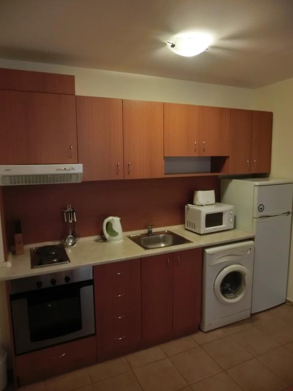 Apartment Panorama On Complex With Pools And Beach, Sveti Vlas Esterno foto