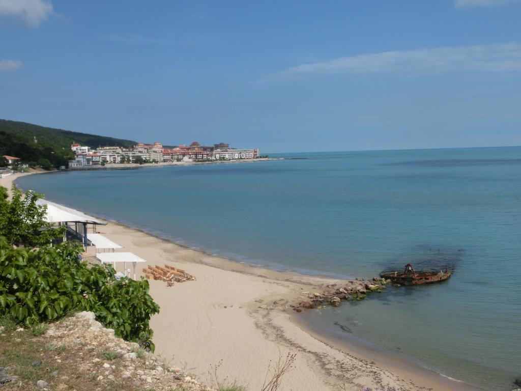 Apartment Panorama On Complex With Pools And Beach, Sveti Vlas Esterno foto